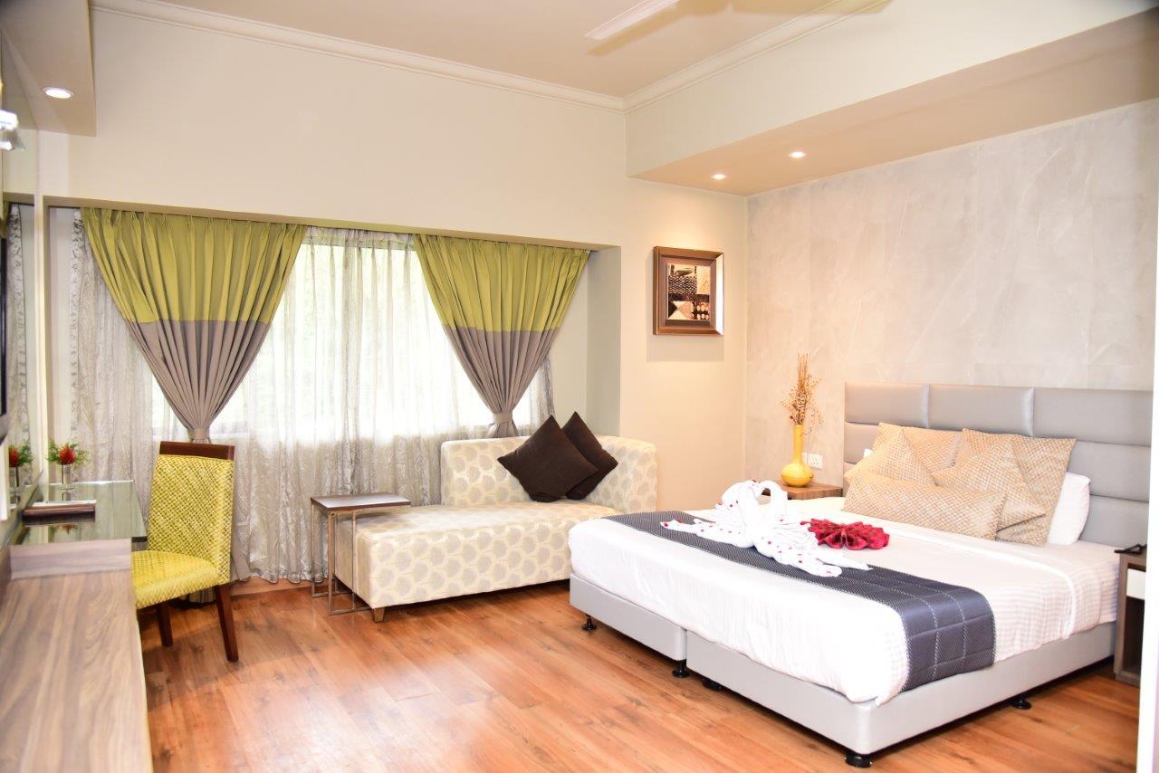 SUPERIOR, DOUBLE BED