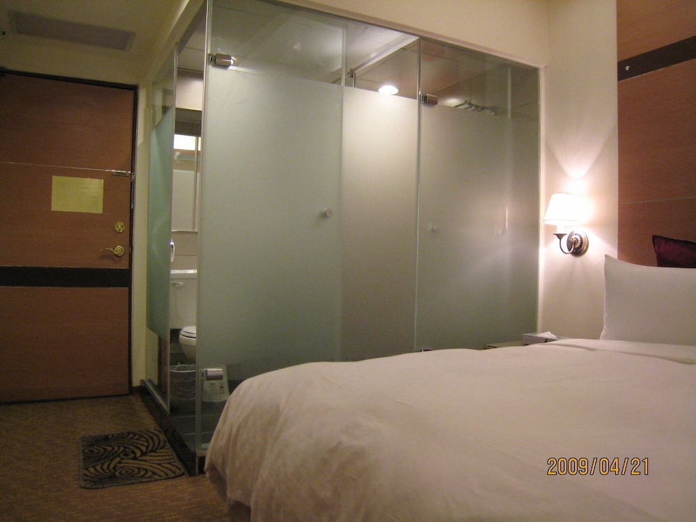 Purple Garden Hotel 14/27