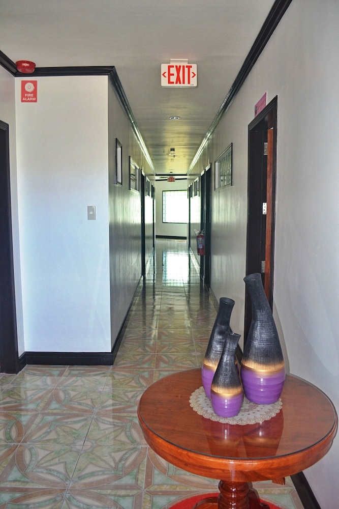 Mayon Backpackers Hostel 26/35