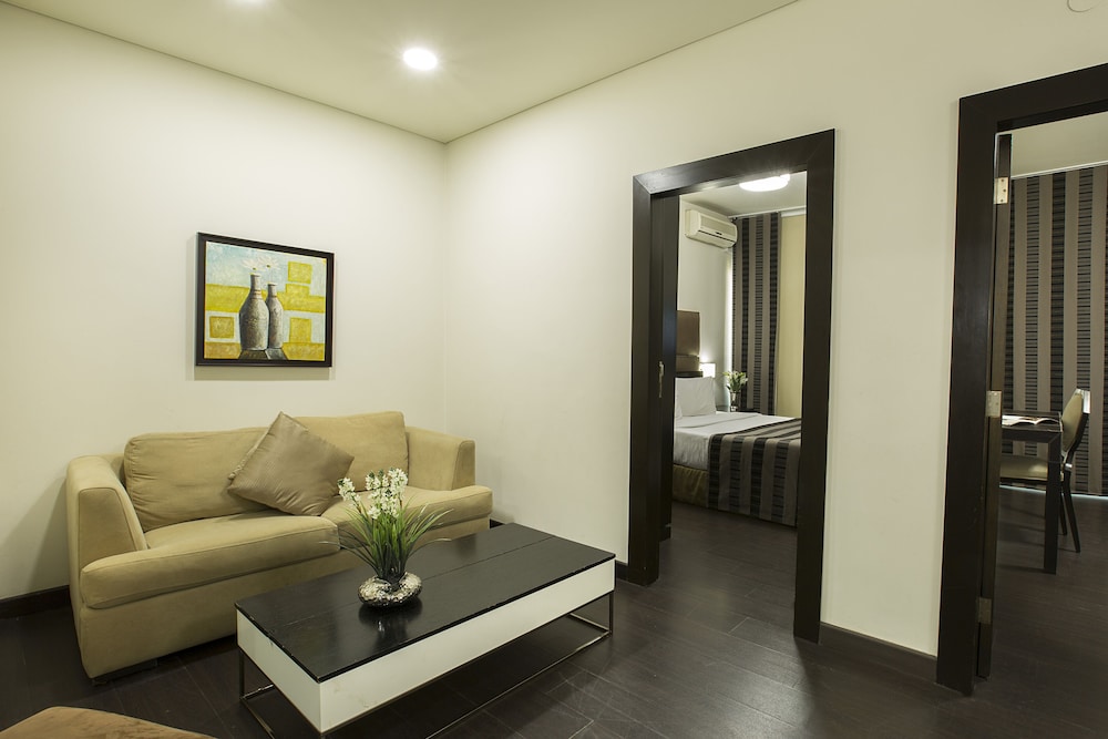 ORIENT QUEEN HOMES 21/49