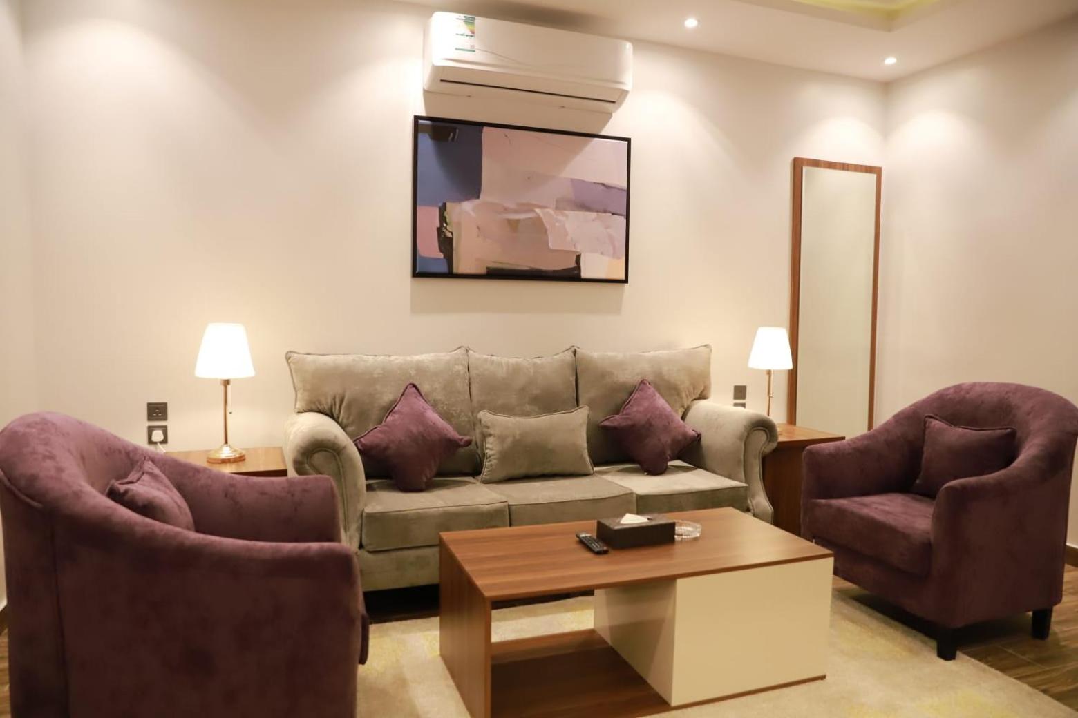 فندق توليب فيو(Tulip View Hotel) 47/63