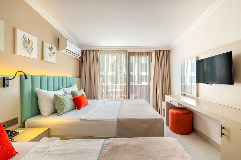 Rose Garden Premium Hotel 16/49