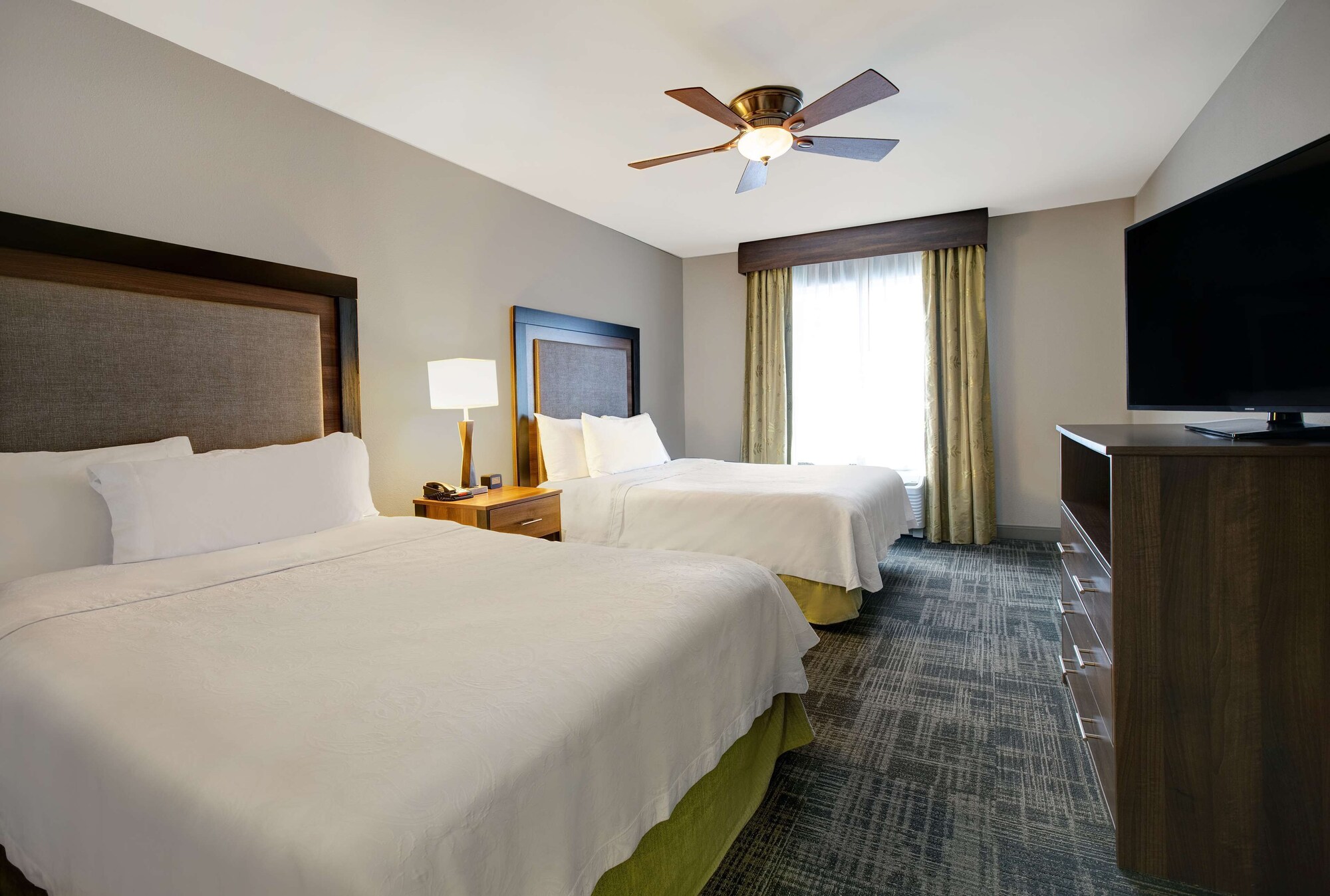 Room at HOMEWOOD SUITES BY HILTON CHARLOTTE AYRSLEY NC, CHARLOTTE - NC