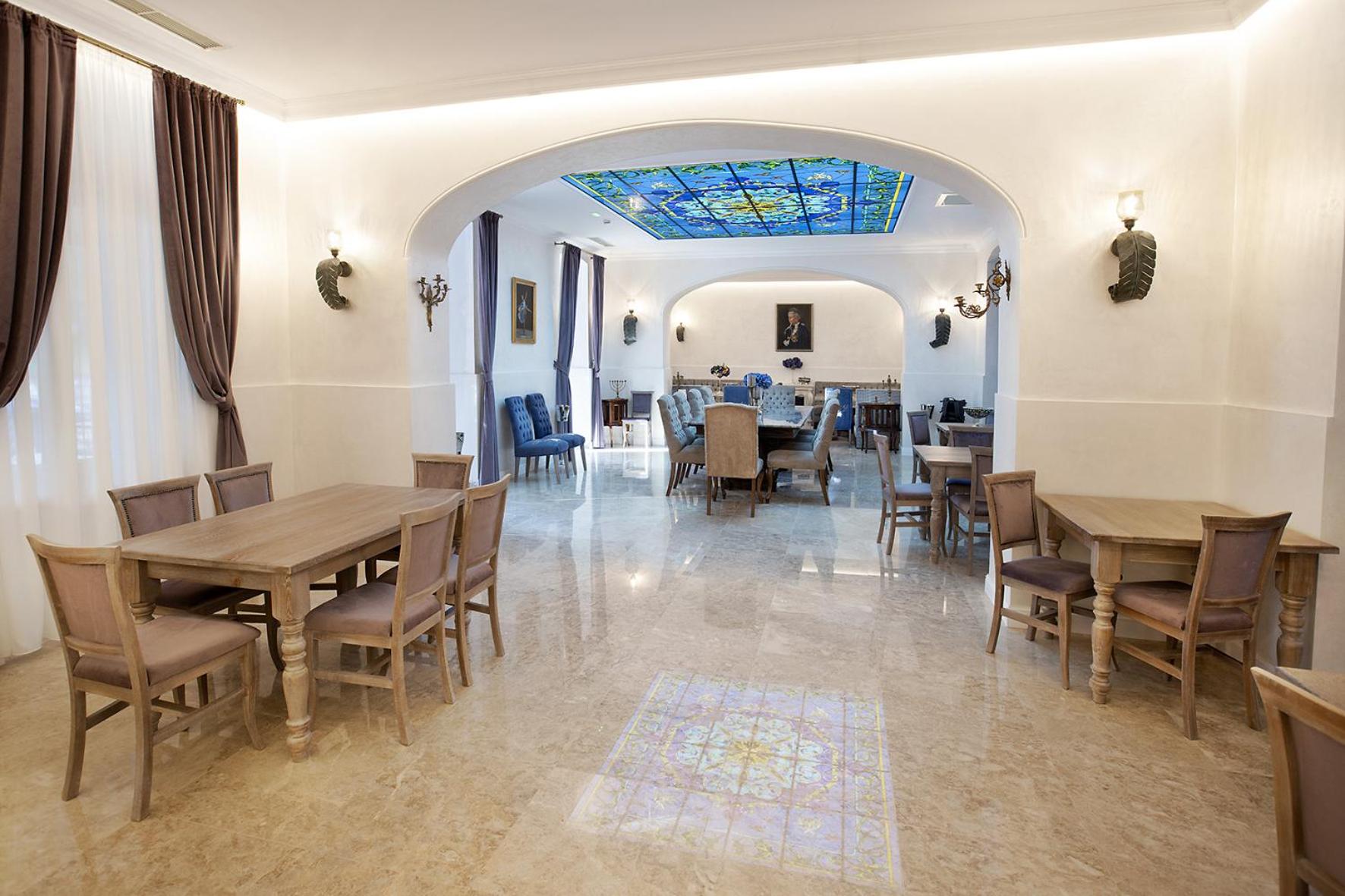 Hotel Caraiman 37/50