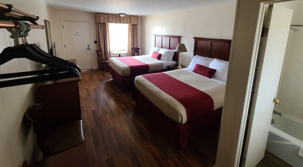 Homestead Motel 14/44