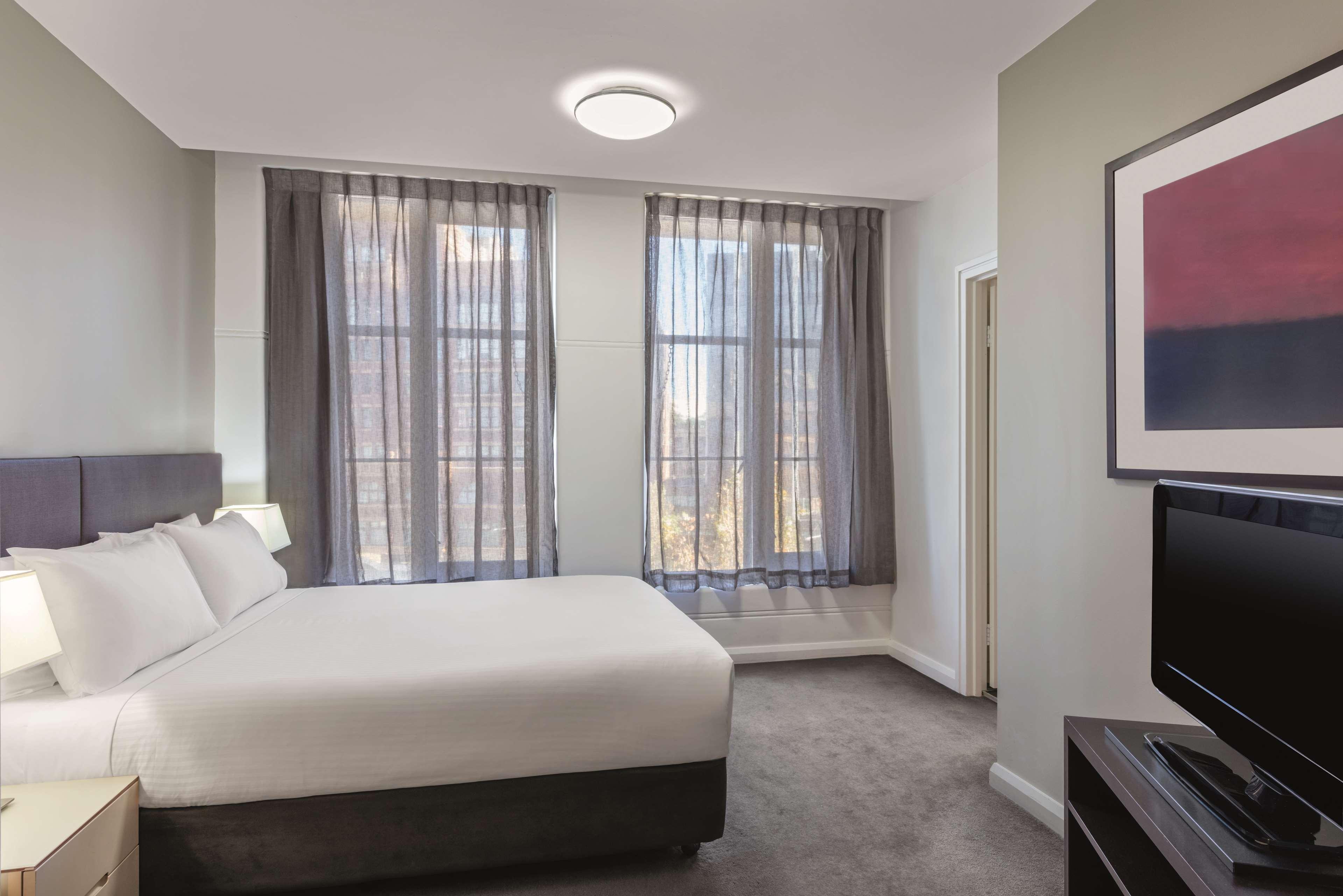 Adina Apartment Hotel Sydney Central 12/35