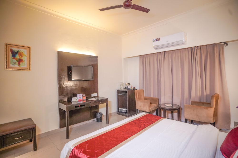 Hotel Swarn Towers 9/50