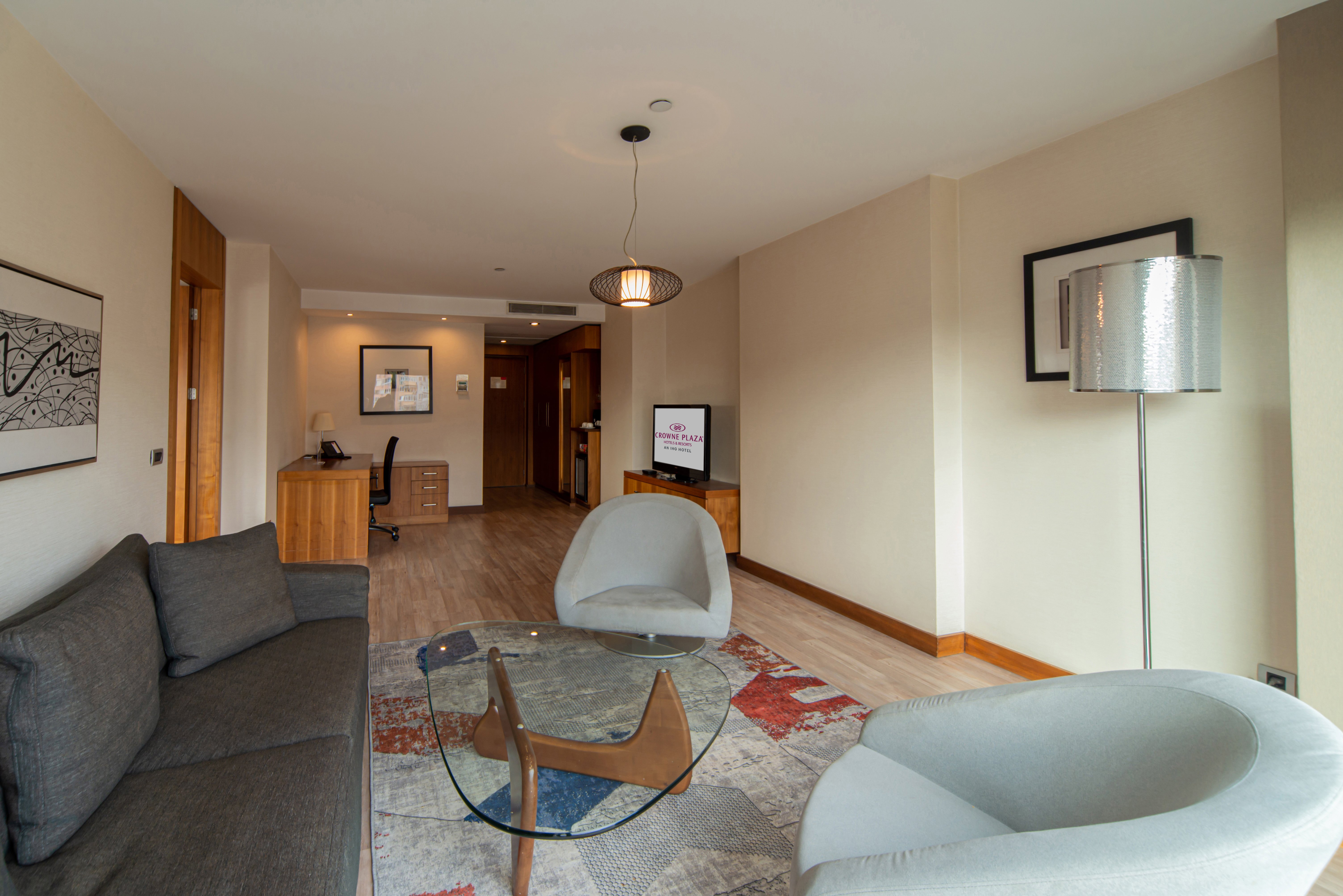 Crowne Plaza Istanbul Harbiye Hotel 30/50