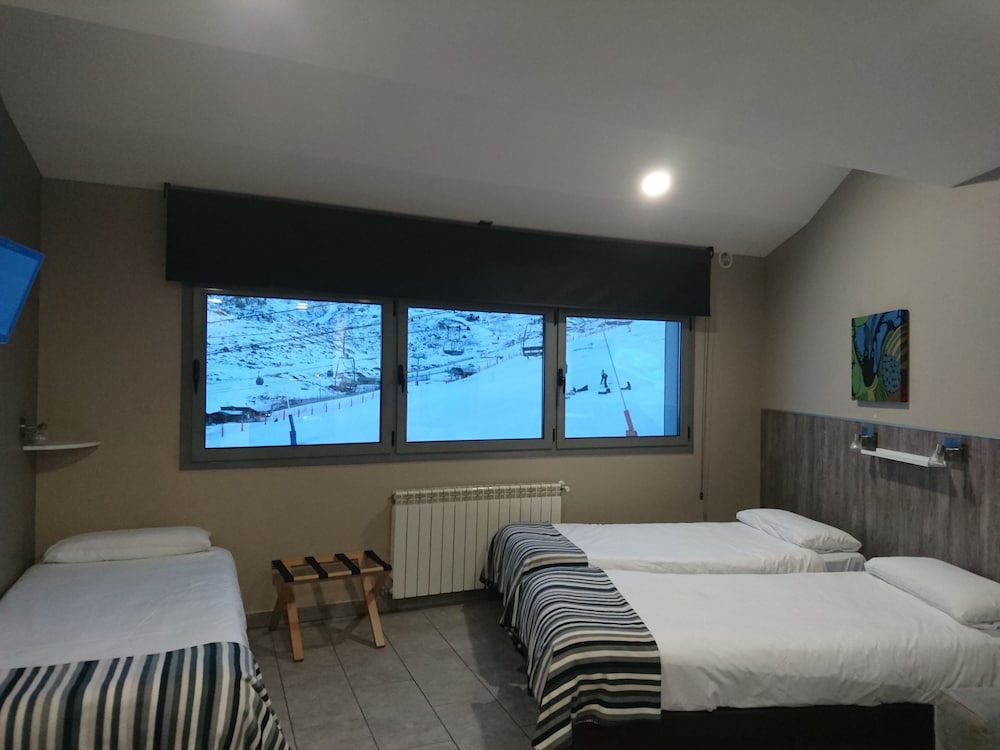 Olimpiades Aparthotel 18/66
