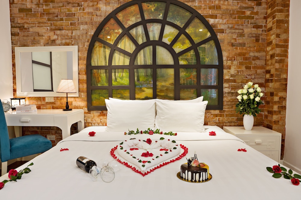 Hanoi La Selva Hotel 30/70
