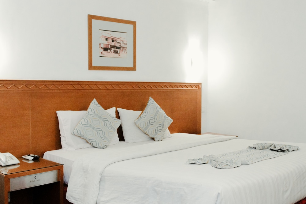 Sofyan Hotel Cut Meutia 12/63