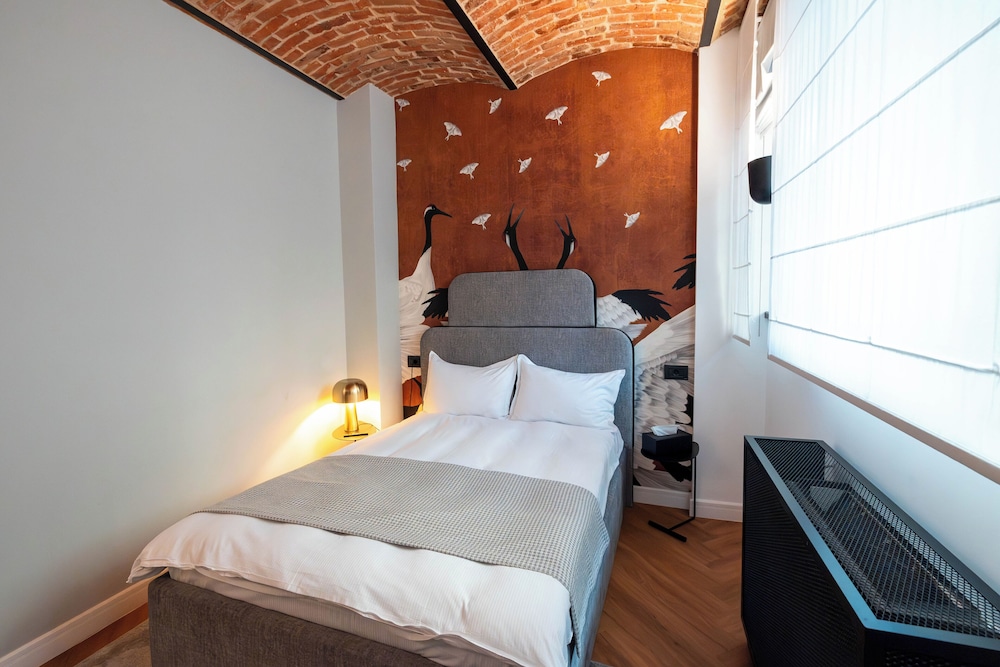 Ecletico Villa 14/50