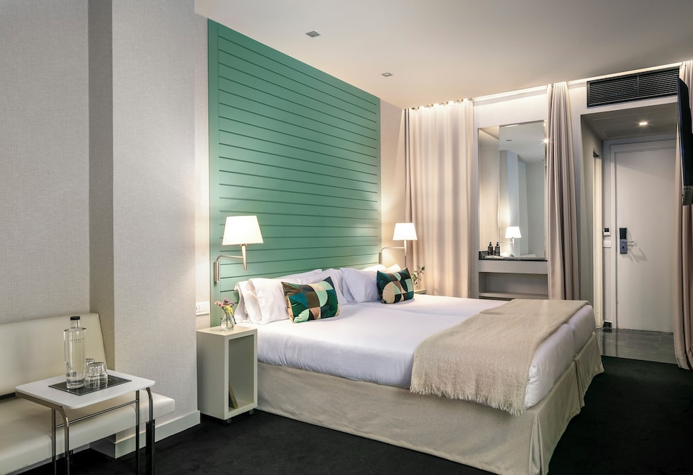 Miro Hotel 29/70