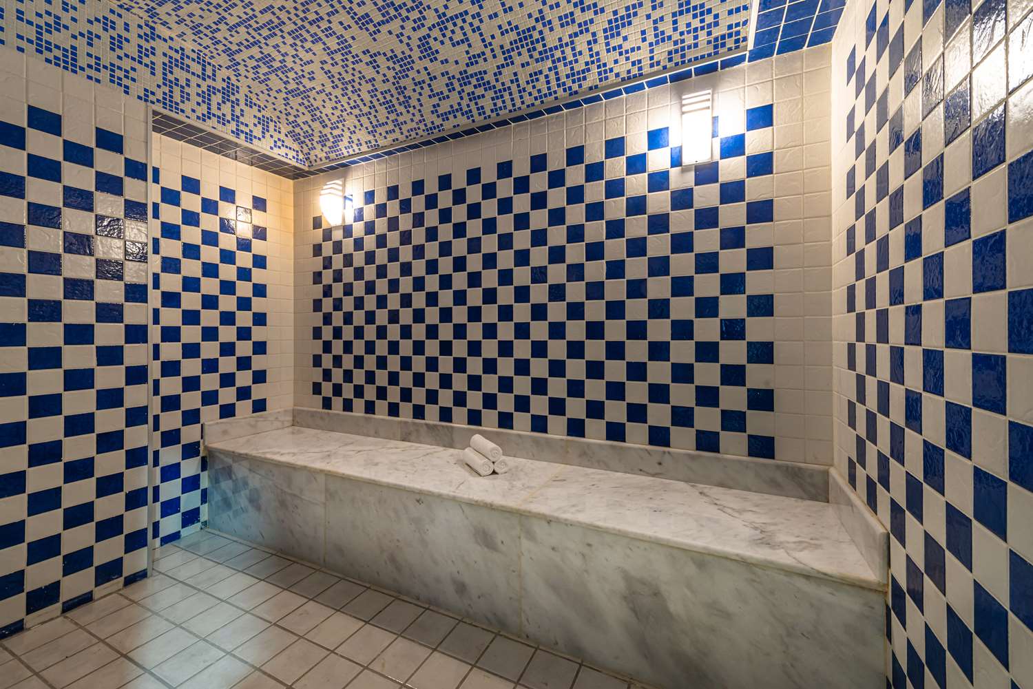 بيست ويسترن بلس تبوك سيتي سنتر(Best Western Plus Tabuk City Center) 16/34