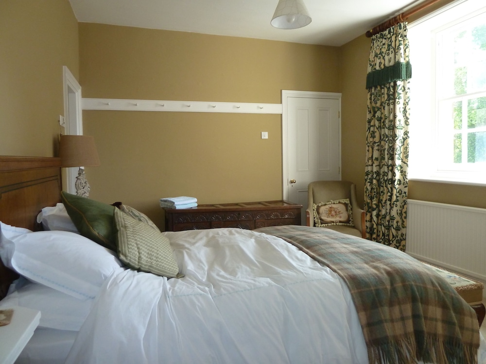 Luxury, Double Bed, Child Area View