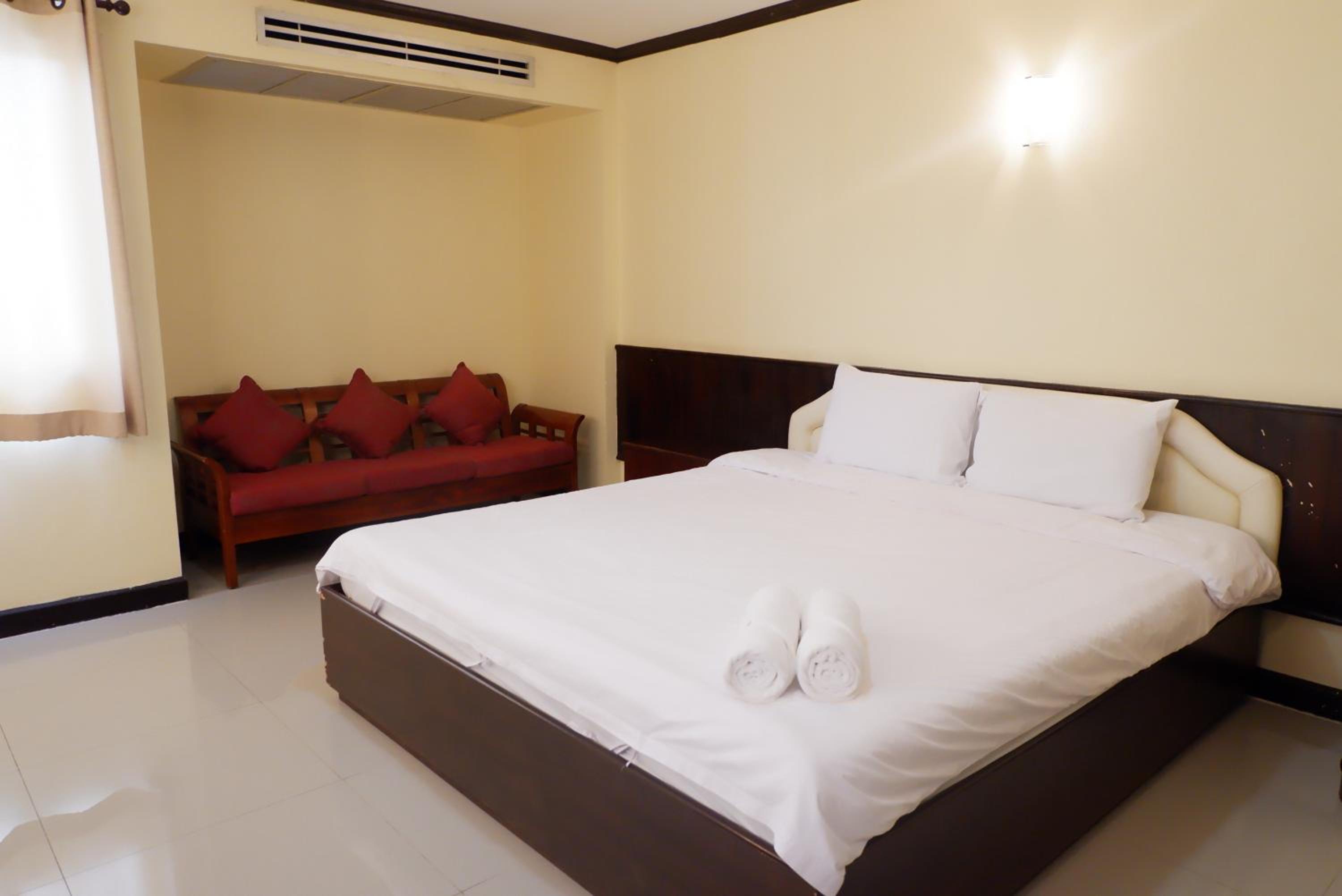 Auychai Grand Hotel 22/50