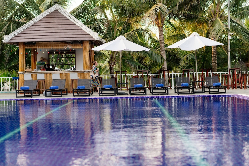 Amarin Resort & Spa 4/69