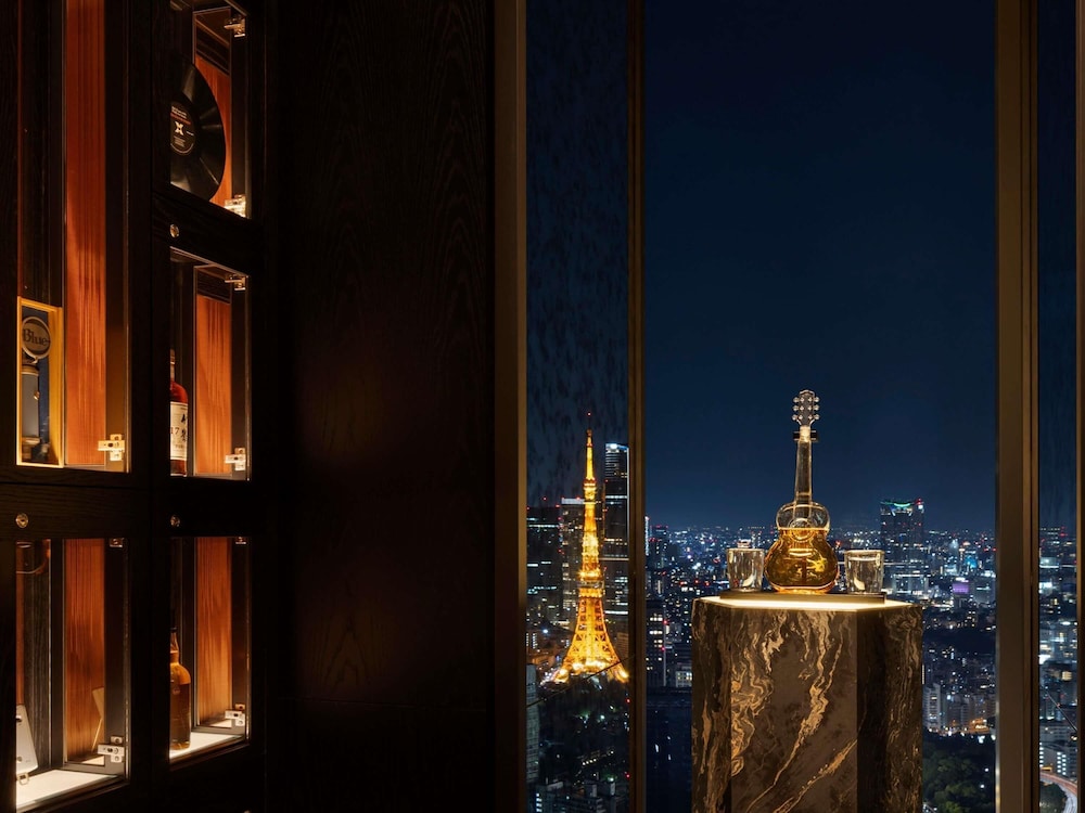 Fairmont Tokyo 42/46