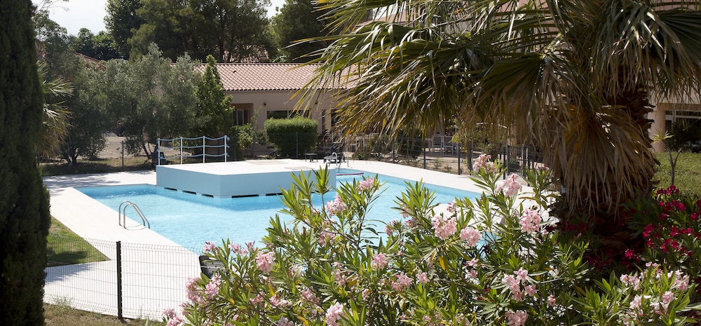 Hotel Du Village Catalan 31/37