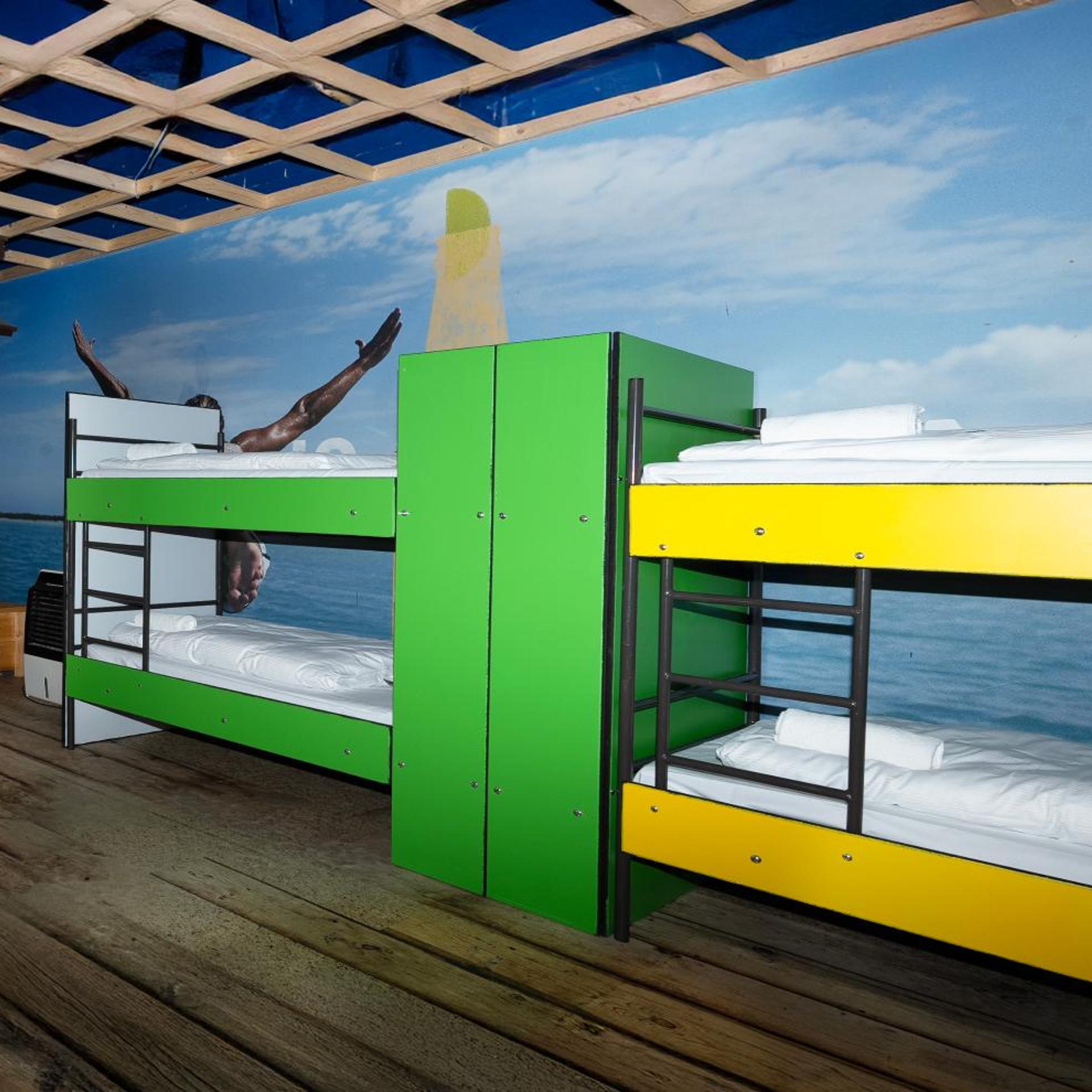 Theme, Beach, Studio