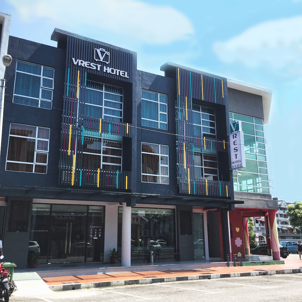 Vrest Hotel 2/33