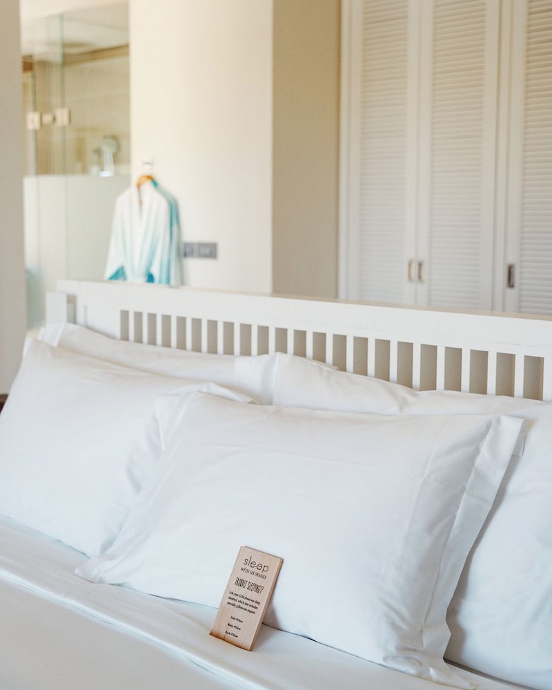 Suite, King Bed, Bay View, Private Pool