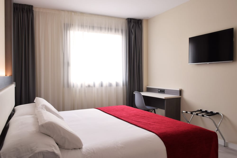 Hotel New Bilbao Airport 7/35