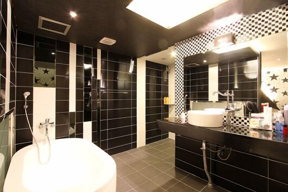 Busan Haeundae Hotel Foxy 40/43