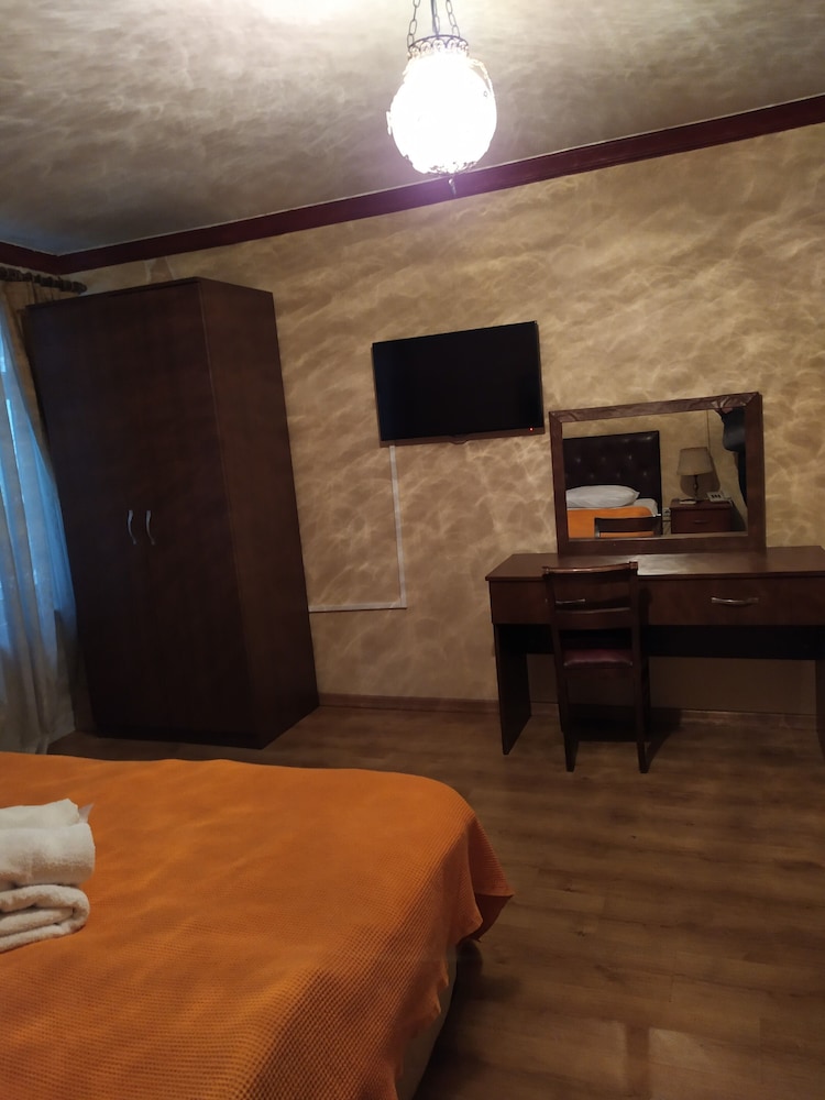Istanbul Irish Hotel 36/40