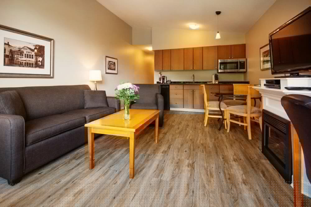 Harrison Beach Hotel 30/42