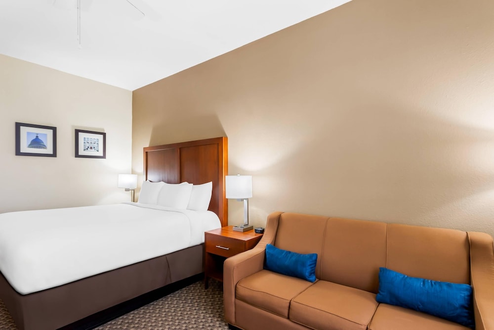 Upgrade, Efficiency, Suite, King Bed, Sofa
