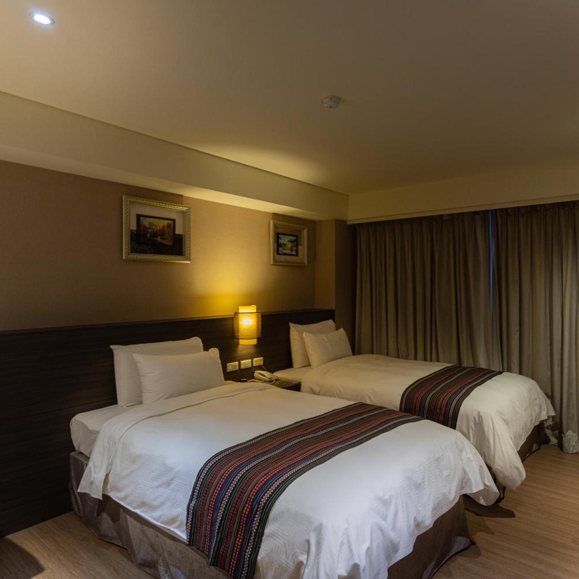 Royal Guest Hotel 16/41