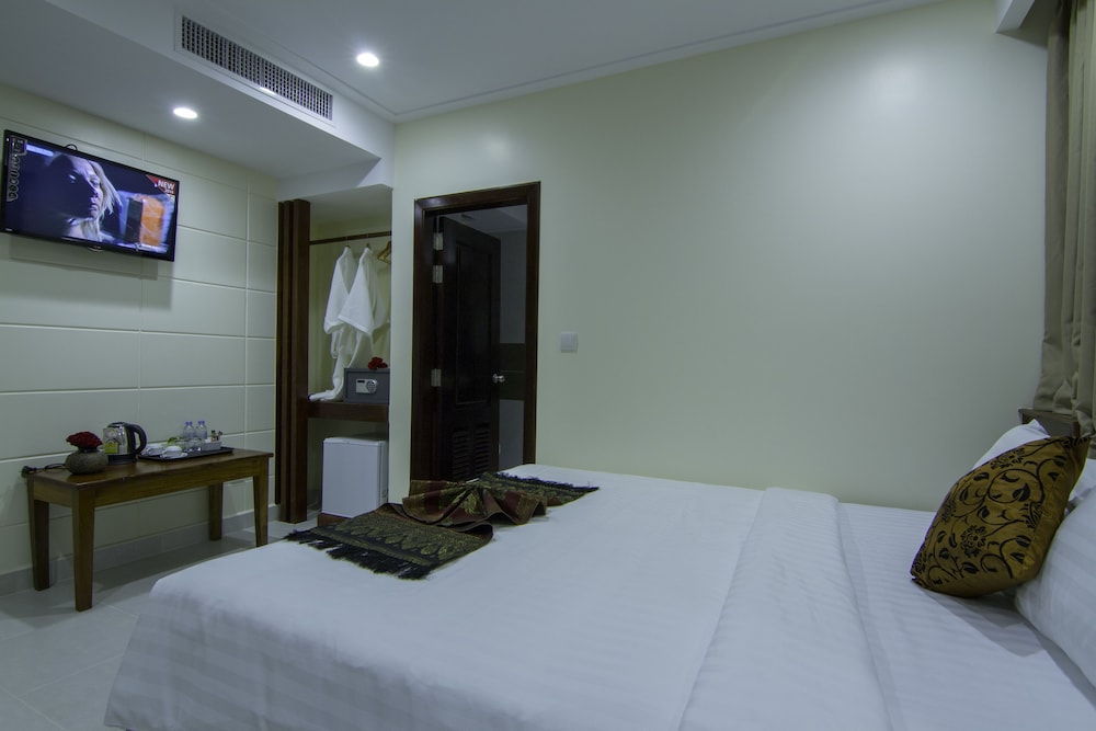 Rose Emerald Hotel 25/63