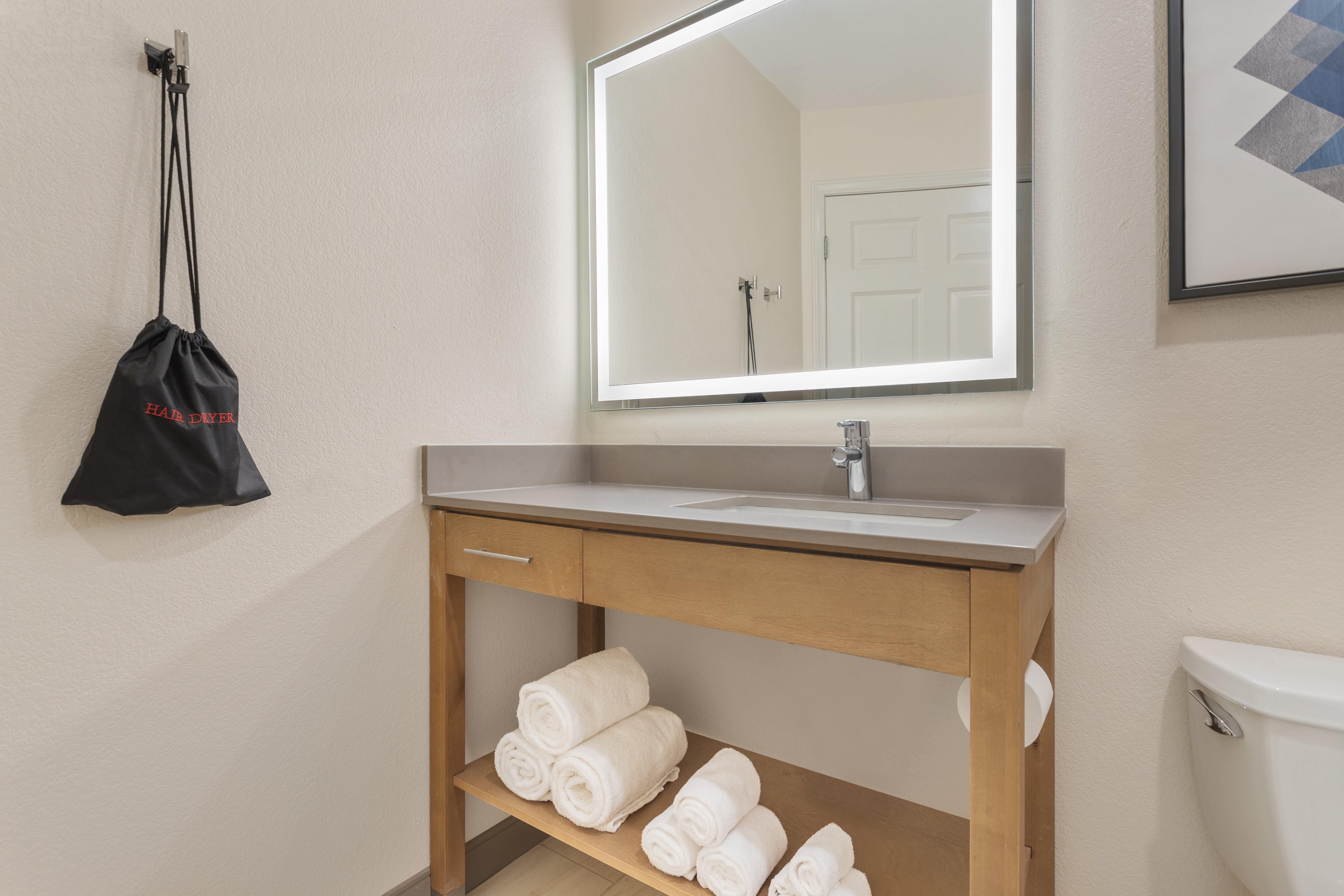 Candlewood Suites La Crosse 41/41