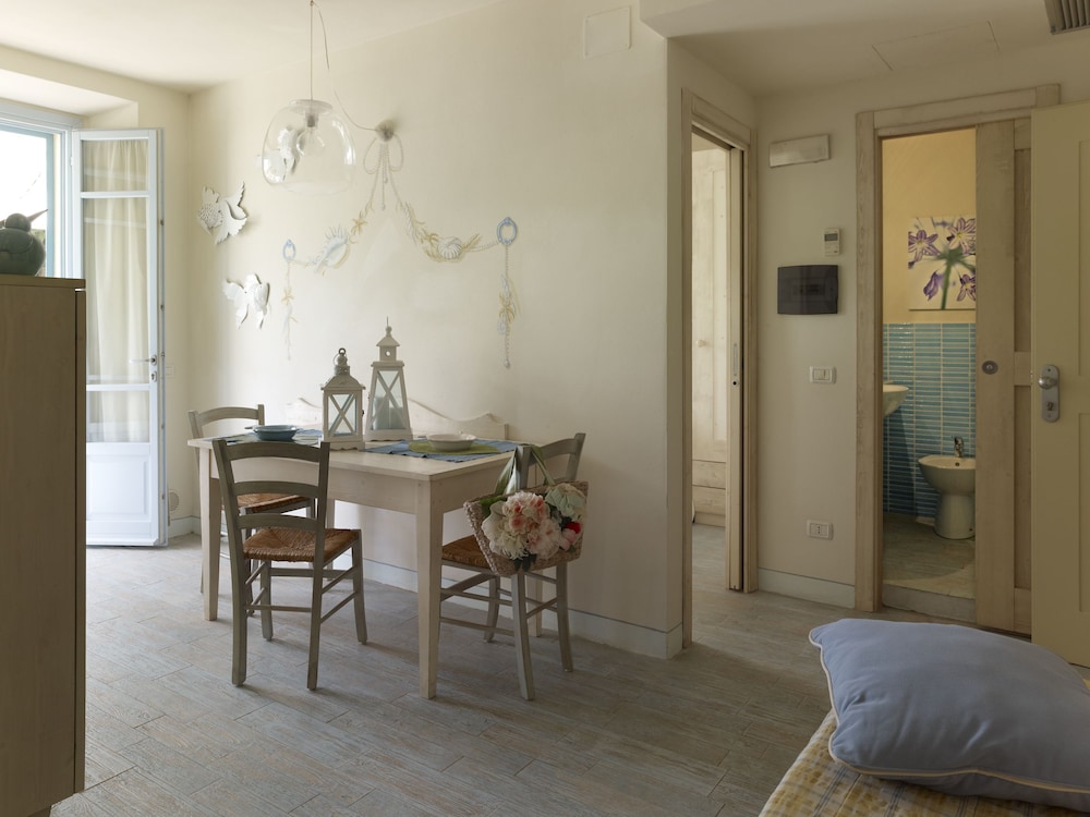 Relais & Residence Villa Mazzanta 32/50