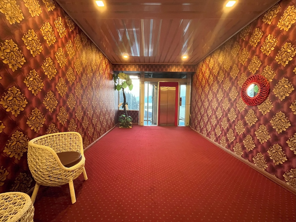 Grand Tamaro Hotel Parapat 20/49