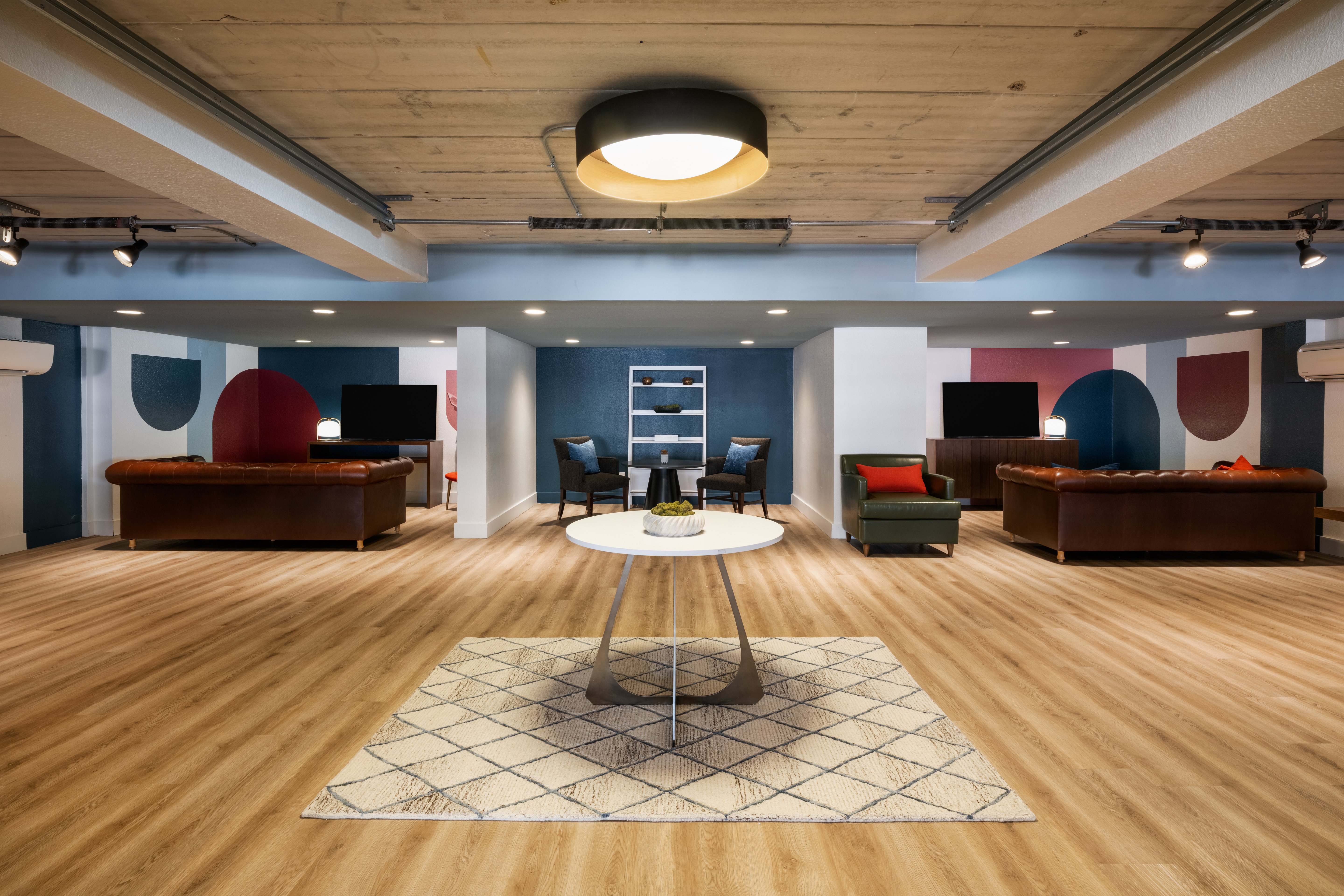 voco College Station Aggieland by IHG 35/46