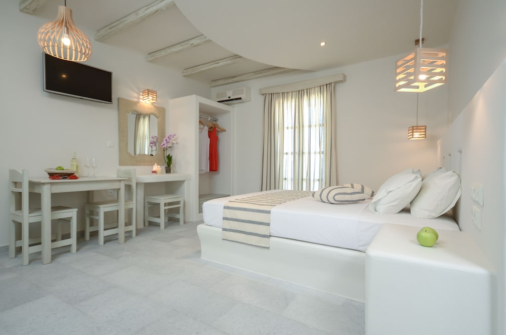 Agnanti Hotel 26/69