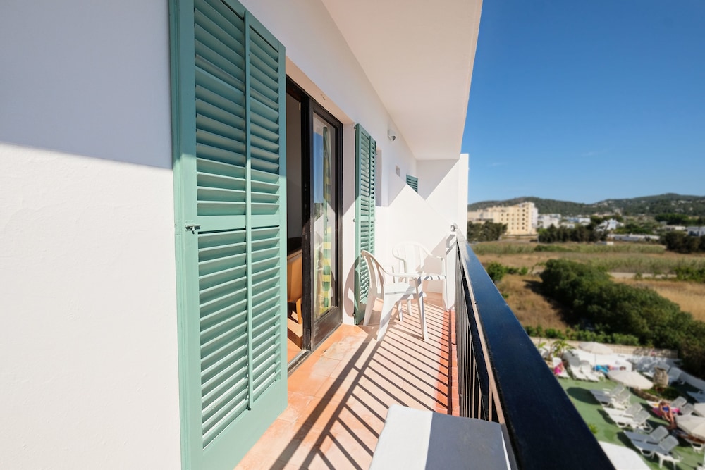 Azuline Galfi Hotel - Adults Only 3/50