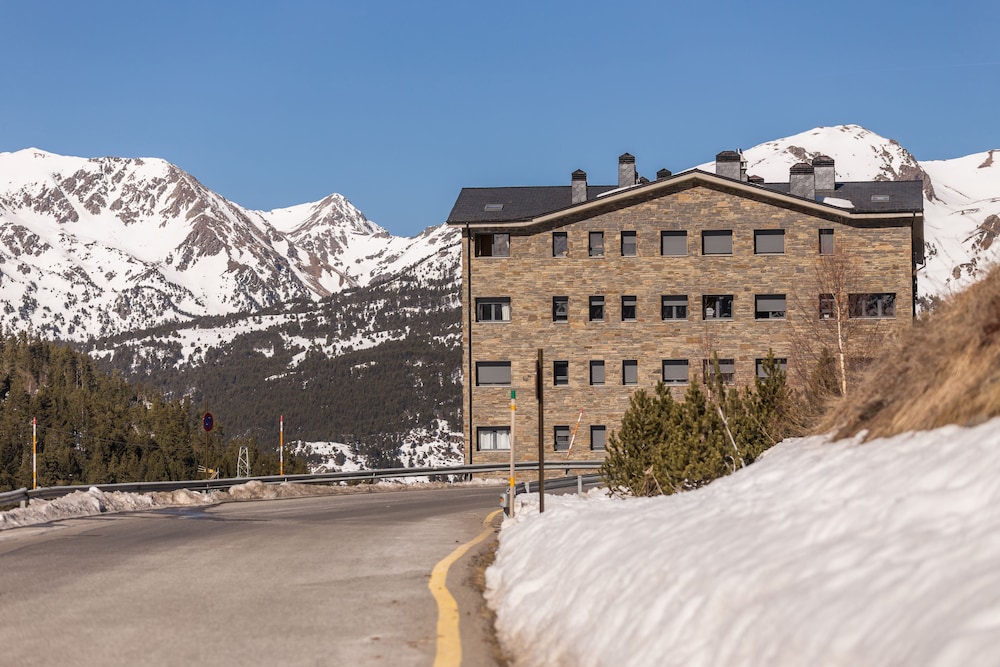 Pierre Vacances Andorra Peretol 32/42