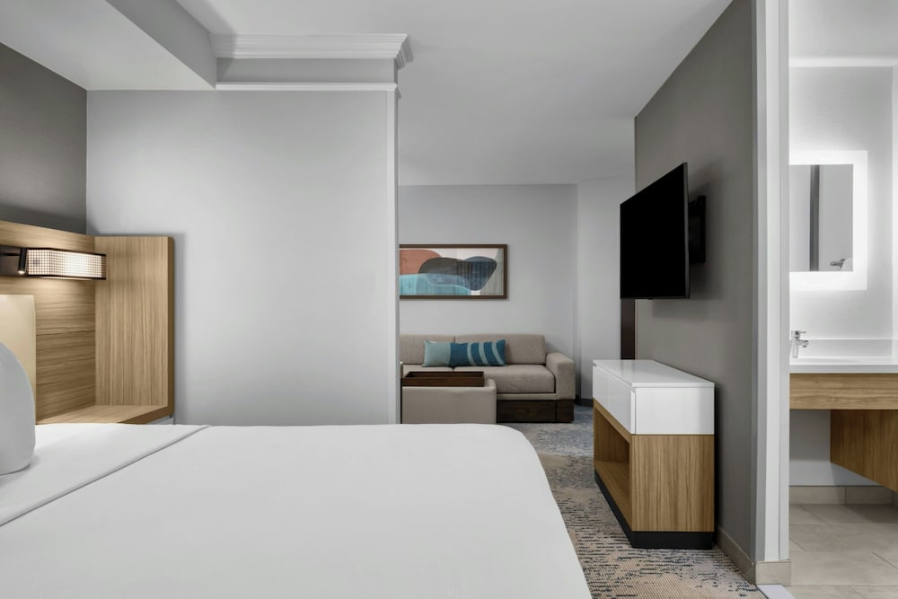 Suite, Multiple Beds, Accessible