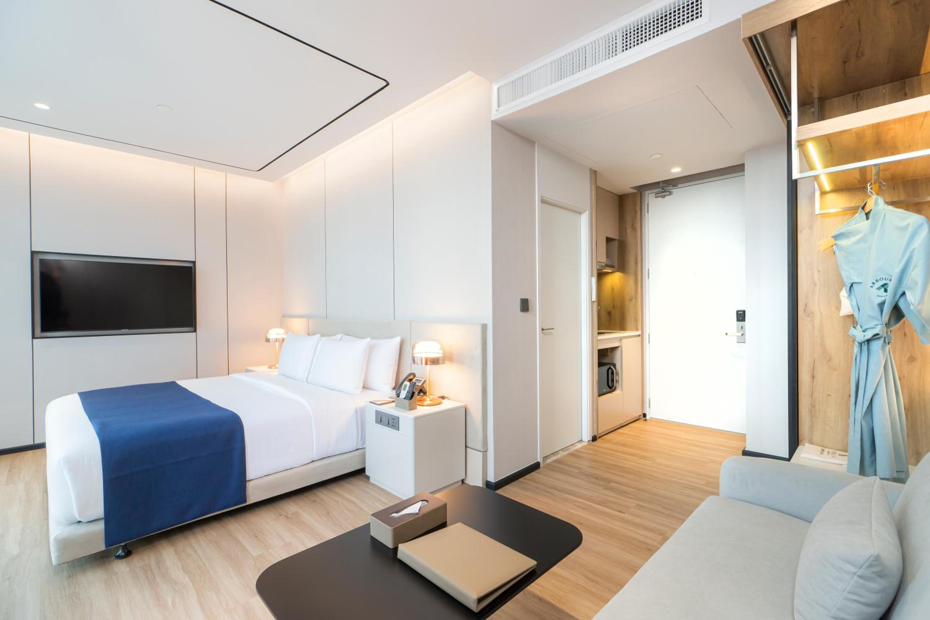 Premier, Double Bed, City View, High Floor, Arbour Hotel and Residence Pattaya (SHA Plus+) 7/10