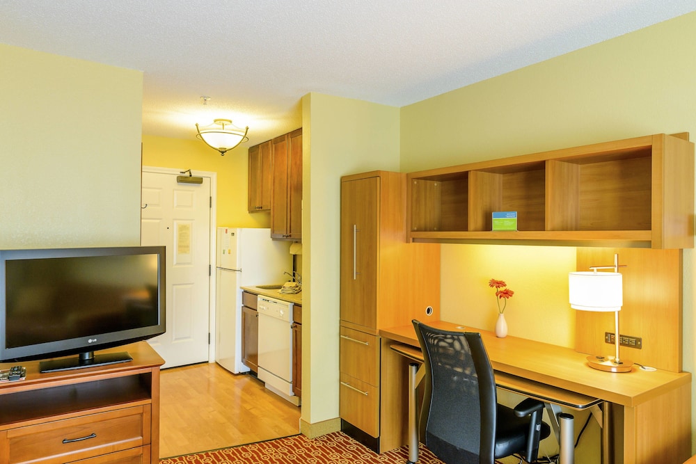 TownePlace Suites Bowie Town Center 10/28