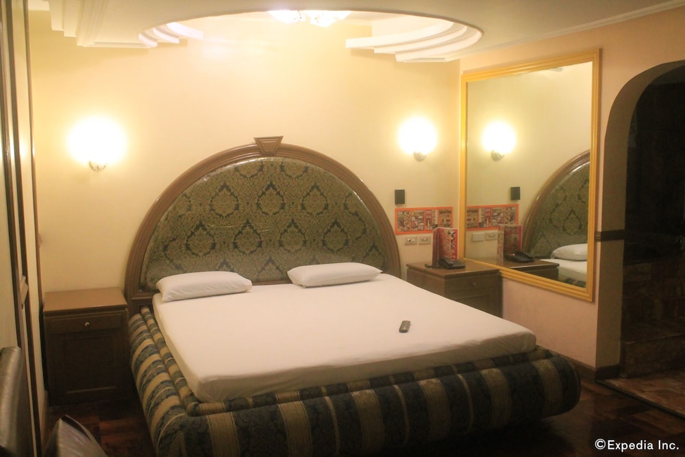 Halina Drive Inn Hotel - Pasay 11/16