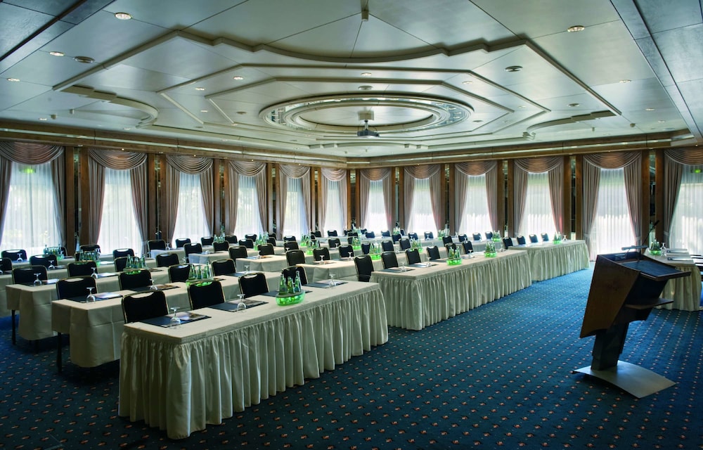 Maritim Hotel Bad Salzuflen 51/56