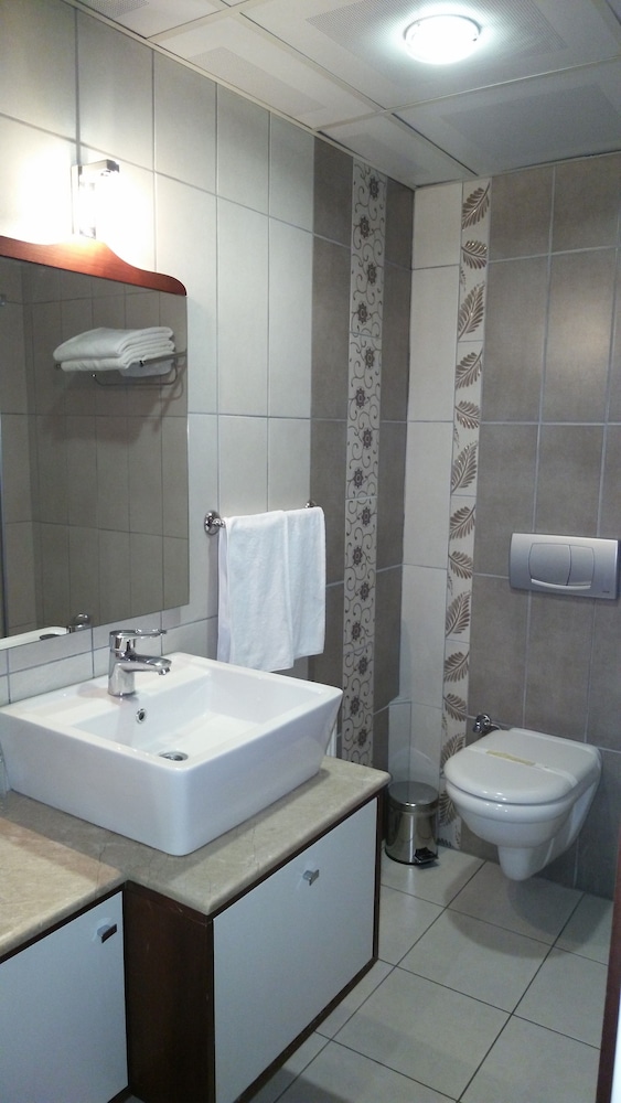 Eriza Boutique Hotel 29/29