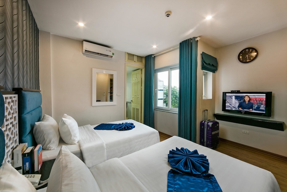 Diamond Legend Hotel 36/65