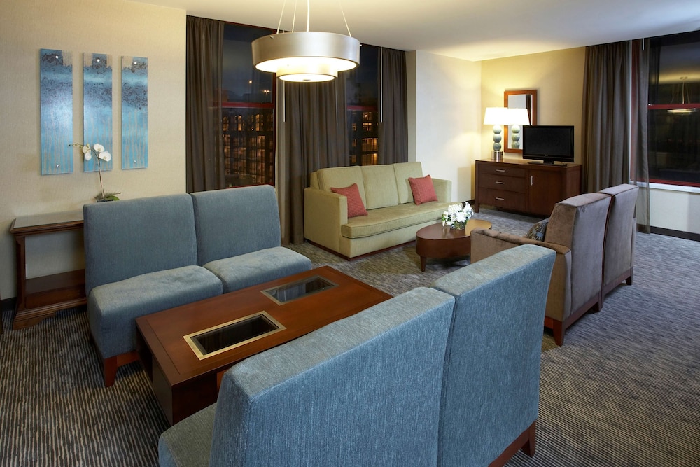 Hyatt Regency Buffalo 32/60