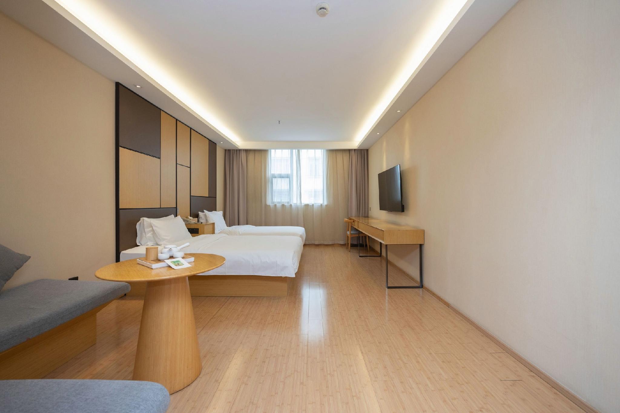 Ji Hotel (Shanghai Pudong Airport Chengnan Road) 24/44
