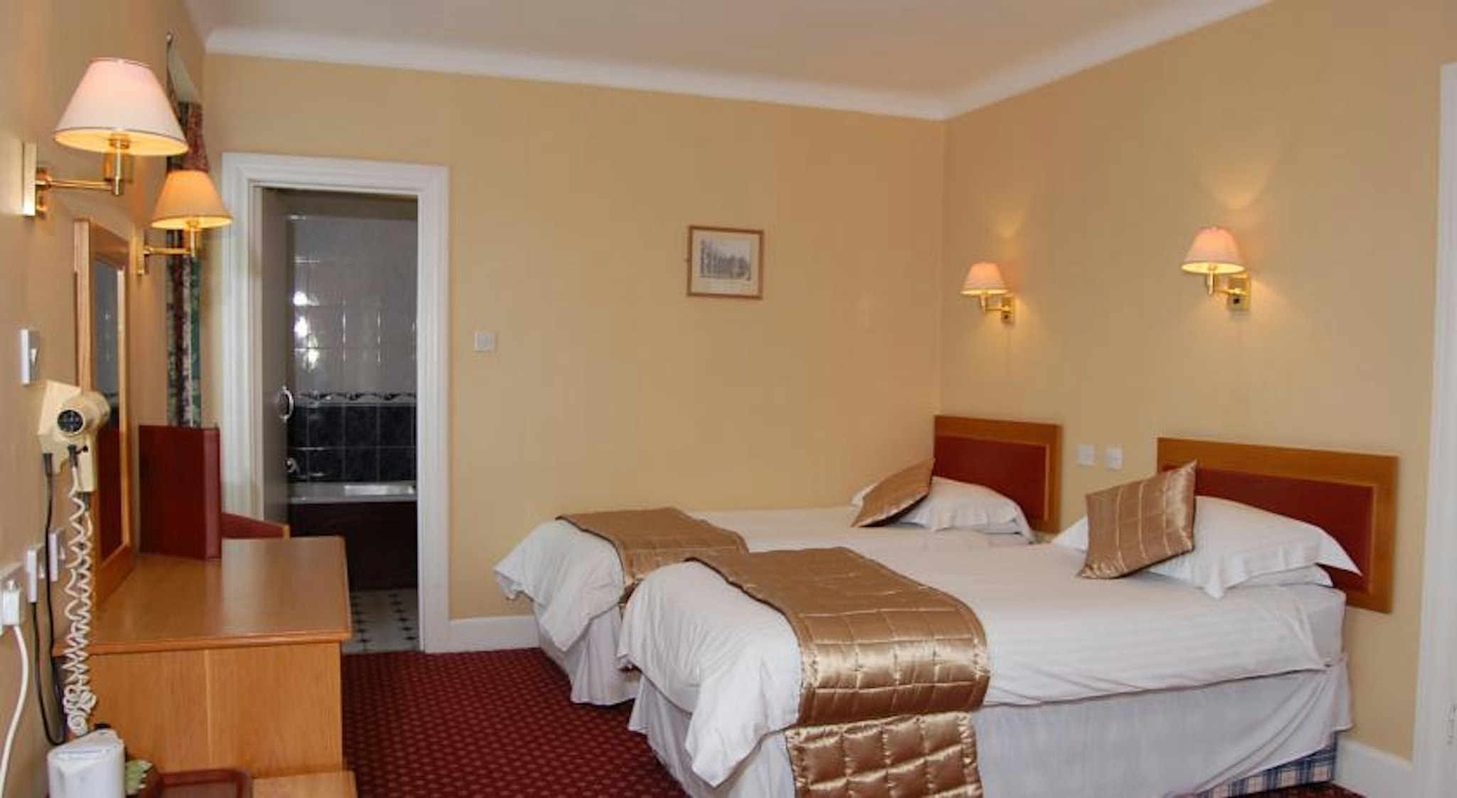 Trouville Hotel 20/76